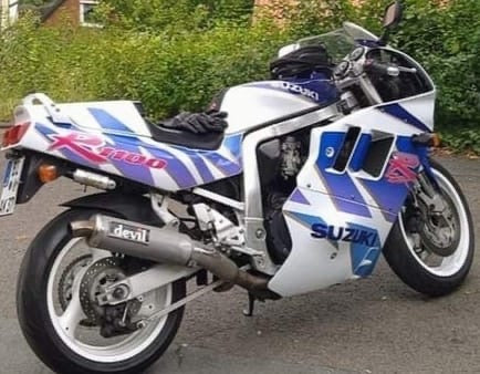 Motorrad Suzuki GSX R 1100 BJ 1991
