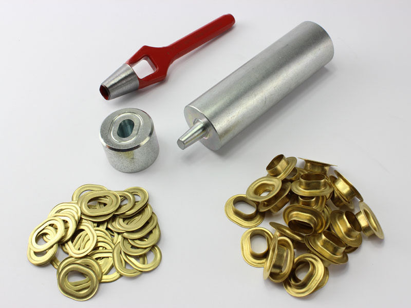 Oval Ösen Einschlagstempel Locheisen 17 x 11 mm + 50 Ovalösen Messing rostfrei
